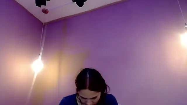 Rose Fire1 online show from 22, 3, 2025