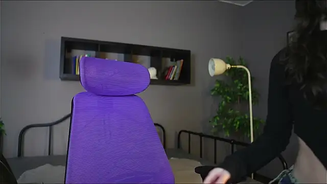 Miyuki wolf online show from 10, 1, 2026