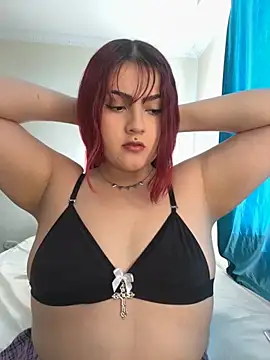 Ivelleee  online show from 2, 10, 2025