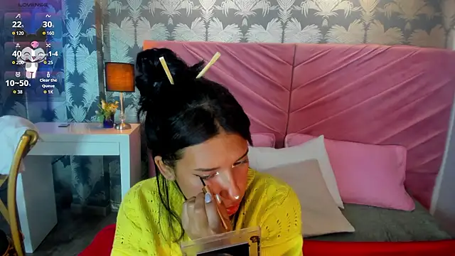 Karin Ks online show from 12, 2, 2026