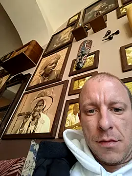 Snapshot of svenpfeifer chatting on 19, 3, 2025 svenpfeifer online show from 19, 3, 2025