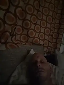 Snapshot of svenpfeifer chatting on 15, 12, 2025 svenpfeifer online show from 15, 12, 2025