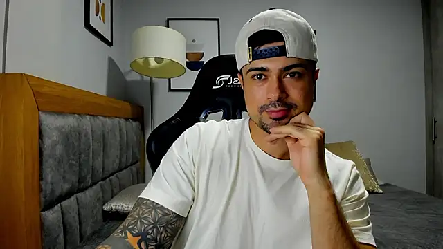 Dante Storm online show from 13, 1, 2026