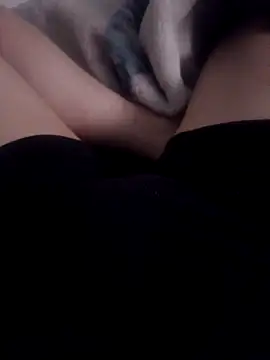 Snapshot of melany-92xxx chatting on 18, 9, 2025 melany-92xxx online show from 18, 9, 2025