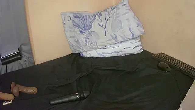 XhosaBoobs4U online show from 18, 10, 2025