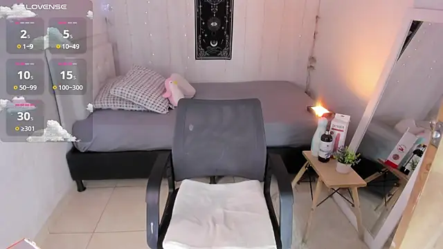 Brithanycullen online show from 9, 11, 2025