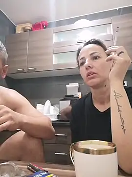 yourflowerpink online show from 25, 10, 2025