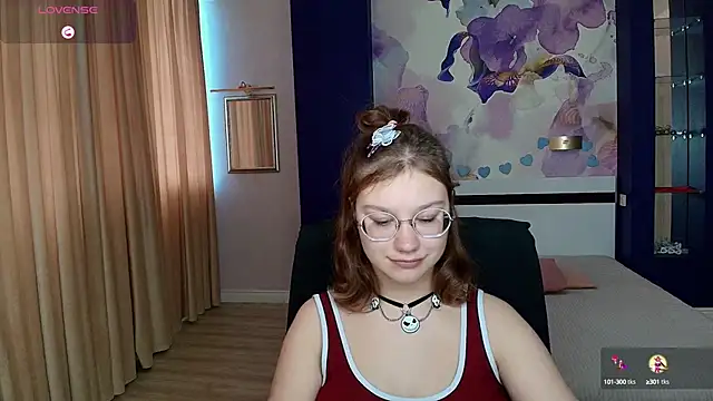 Snapshot of AngelinaLow chatting on 16, 10, 2025 AngelinaLow online show from 16, 10, 2025