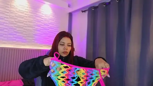 Snapshot of TiffanyWalk chatting on 16, 12, 2025 TiffanyWalk online show from 16, 12, 2025