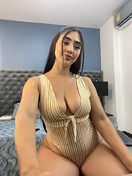ChloeLambert online show from 7, 10, 2025