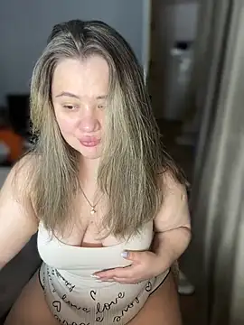 Snapshot of crazy_ladya chatting on 19, 3, 2025 crazy ladya online show from 19, 3, 2025