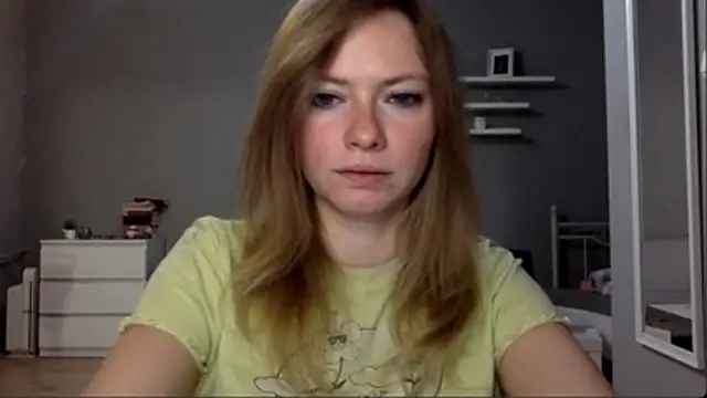 Snapshot of MillieShow chatting on 5, 11, 2025 MillieShow online show from 5, 11, 2025