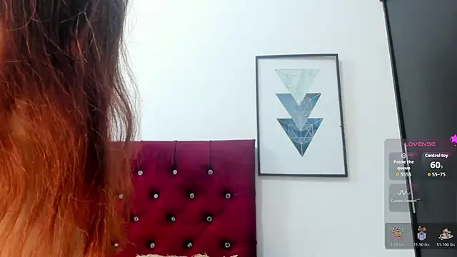 Mia Collivens online show from 17, 11, 2025