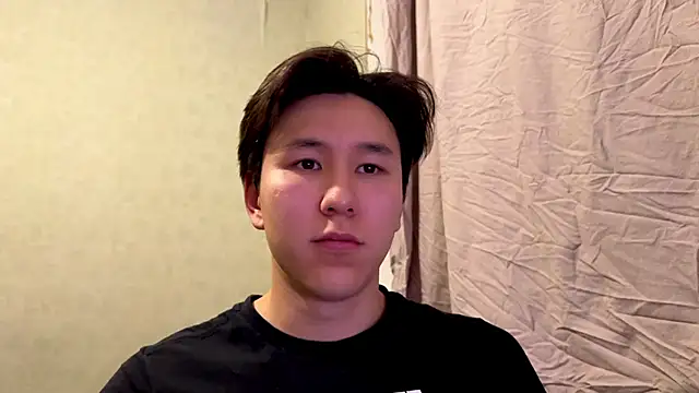 Snapshot of aliktasty chatting on 14, 12, 2025 aliktasty online show from 14, 12, 2025