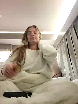 Amesthyst destiny online show from 11, 4, 2026