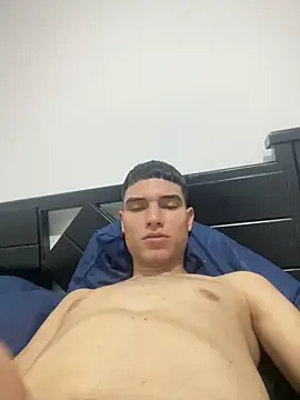 Snapshot of Saul_yei chatting on 5, 10, 2025 Saul yei online show from 5, 10, 2025