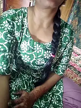 Snapshot of Shalini_telugu09 chatting on 15, 11, 2025 Shalini telugu09 online show from 15, 11, 2025