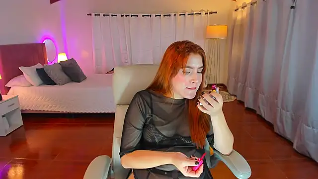 karla hill 28 online show from 31, 10, 2025