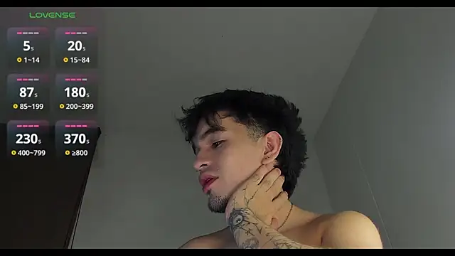 Snapshot of cmzo_ chatting on 21, 3, 2026 cmzo online show from 21, 3, 2026