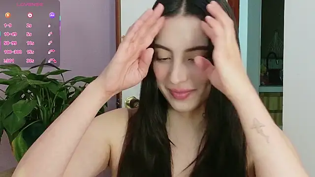 Snapshot of Rebbecawhite_meow chatting on 10, 3, 2026 Rebbecawhite meow online show from 10, 3, 2026