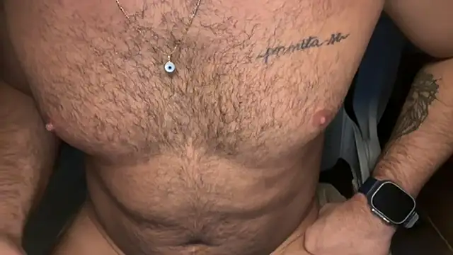 Snapshot of TopRaw3 chatting on 2, 11, 2025 TopRaw3 online show from 2, 11, 2025