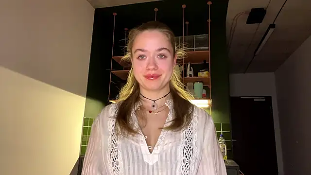 Snapshot of kiyoko_kur_ chatting on 15, 3, 2025 kiyoko kur online show from 15, 3, 2025