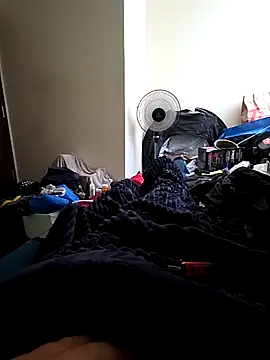 Snapshot of Timo1990 chatting on 26, 9, 2025 Timo1990 online show from 26, 9, 2025