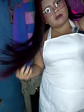 Snapshot of Trilyn25 chatting on 29, 10, 2025 Trilyn25 online show from 29, 10, 2025