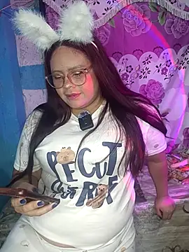 Snapshot of Trilyn25 chatting on 31, 10, 2025 Trilyn25 online show from 31, 10, 2025