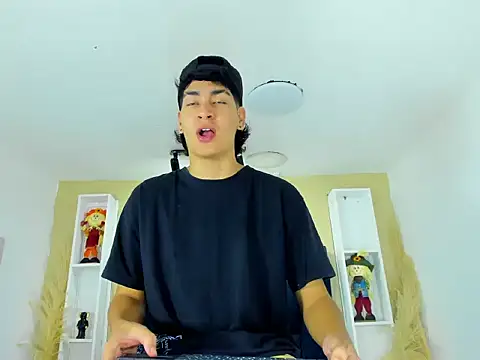 Snapshot of Jhojan_twink chatting on 22, 9, 2025 Jhojan twink online show from 22, 9, 2025