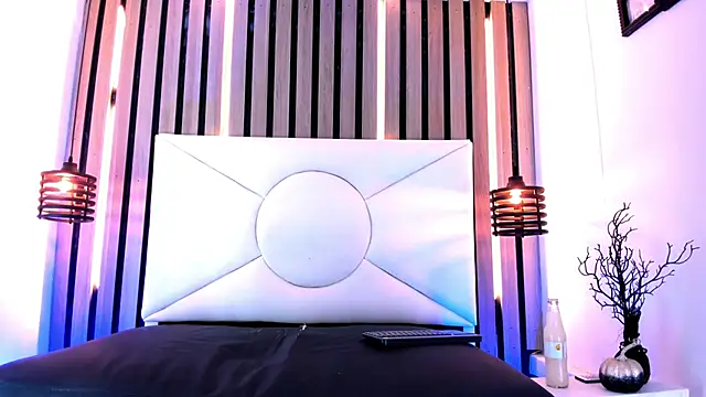 Snapshot of Jhojan_twink chatting on 21, 10, 2025 Jhojan twink online show from 21, 10, 2025