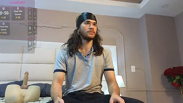 Snapshot of FreyrVik chatting on 22, 10, 2025 FreyrVik online show from 22, 10, 2025