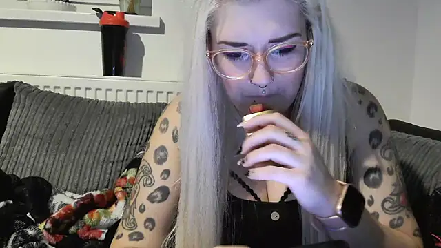 Sizzling Indie36 online show from 12, 10, 2025