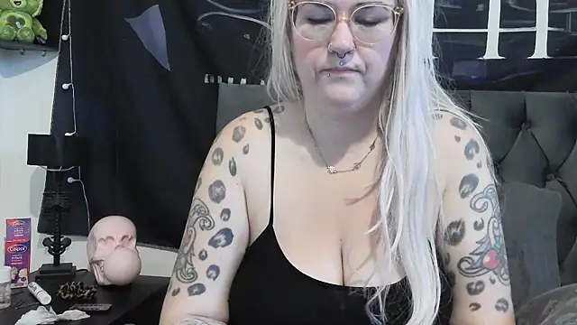 Sizzling Indie36 online show from 19, 10, 2025