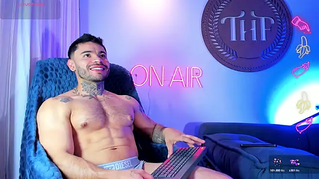 thiagoferrari2 online show from 26, 10, 2025