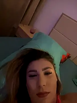 Snapshot of Natasha_Cameron22 chatting on 14, 10, 2025 Natasha Cameron22 online show from 14, 10, 2025