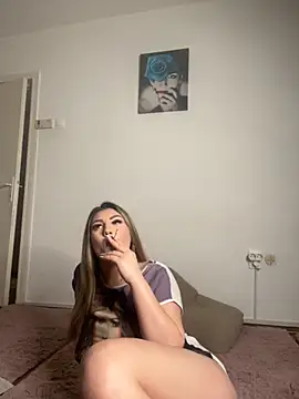 Snapshot of Natasha_Cameron22 chatting on 15, 10, 2025 Natasha Cameron22 online show from 15, 10, 2025