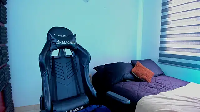 hannarusso online show from 3, 3, 2026