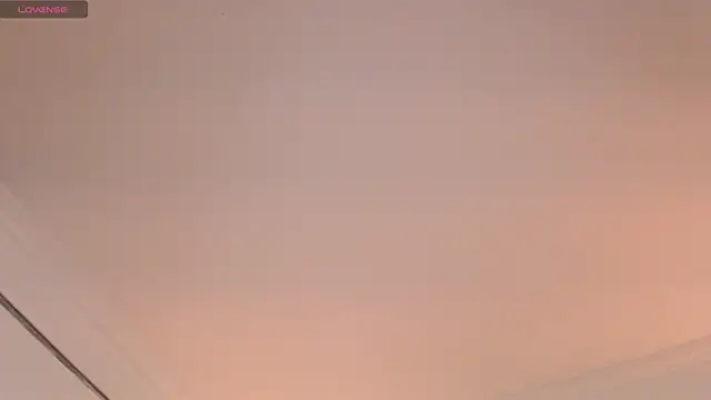 Snapshot of Valen_ross_ chatting on 9, 9, 2025 Valen ross online show from 9, 9, 2025