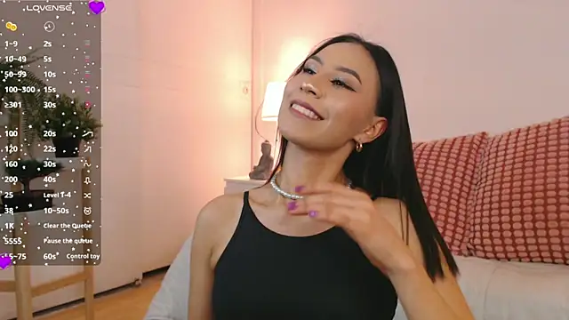 Snapshot of Valen_ross_ chatting on 17, 9, 2025 Valen ross online show from 17, 9, 2025