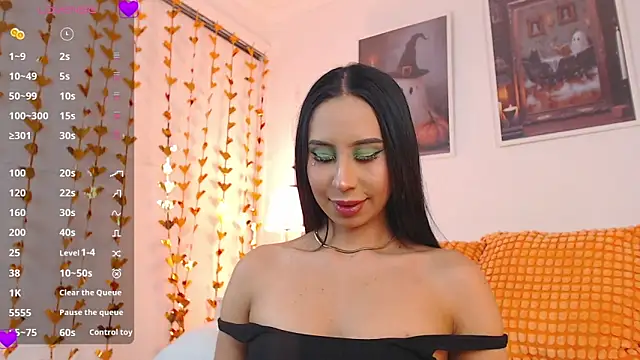 Snapshot of Valen_ross_ chatting on 16, 10, 2025 Valen ross online show from 16, 10, 2025