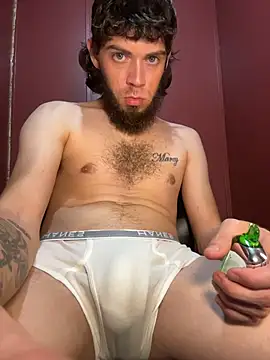 Snapshot of bwcizThrobbing chatting on 18, 11, 2025 bwcizThrobbing online show from 18, 11, 2025