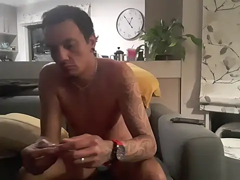 Snapshot of TAIZ69WORLD chatting on 23, 10, 2025 TAIZ69WORLD online show from 23, 10, 2025