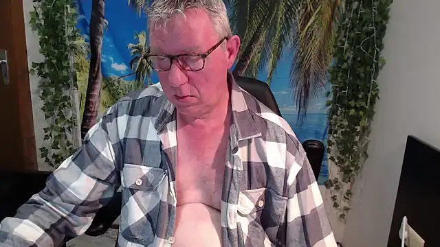 JamesBauer online show from 18, 12, 2025