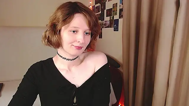 Snapshot of c0ralynx chatting on 29, 10, 2025 c0ralynx online show from 29, 10, 2025