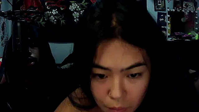 Cum4Cchyna online show from 4, 10, 2025