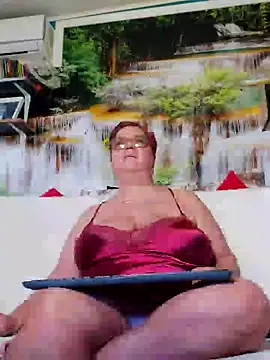 QueenPammy1 online show from 24, 1, 2025