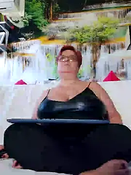 QueenPammy1 online show from 27, 1, 2025