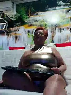 QueenPammy1 online show from 9, 2, 2025