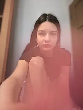 Snapshot of EvieSexy chatting on 20, 3, 2025 EvieSexy online show from 20, 3, 2025